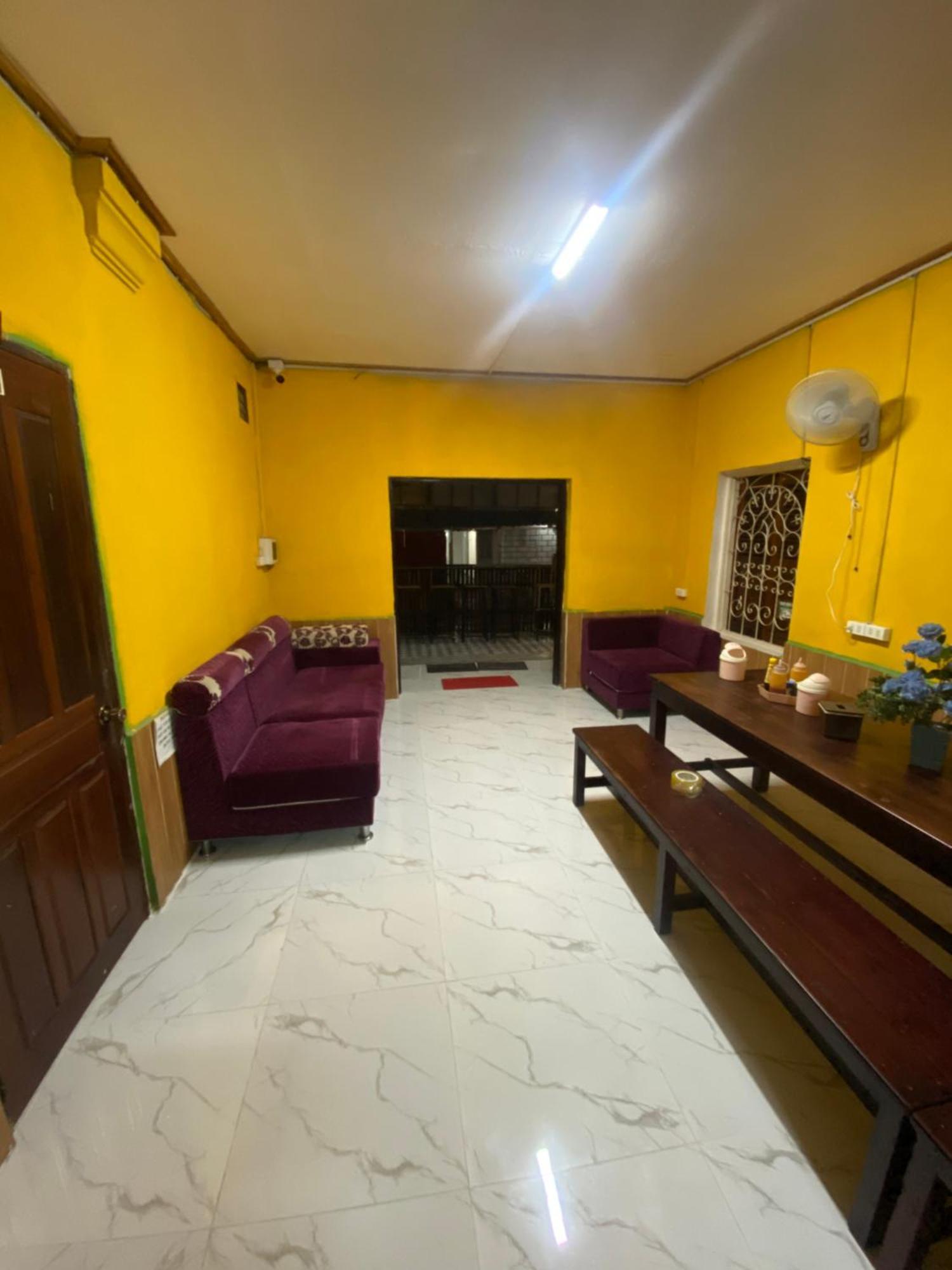 Luang Prabang Hostel Екстериор снимка