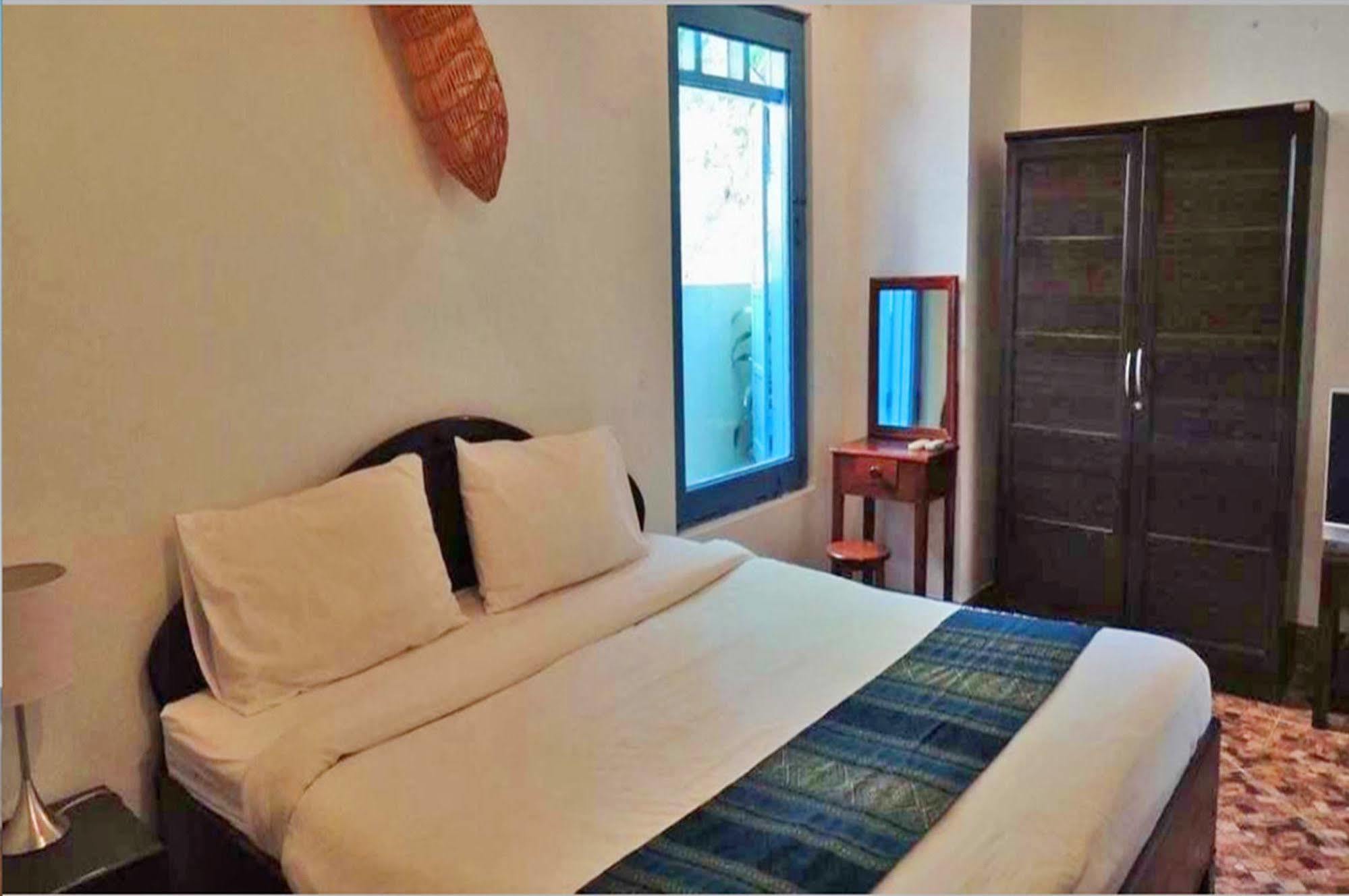 Luang Prabang Hostel Екстериор снимка