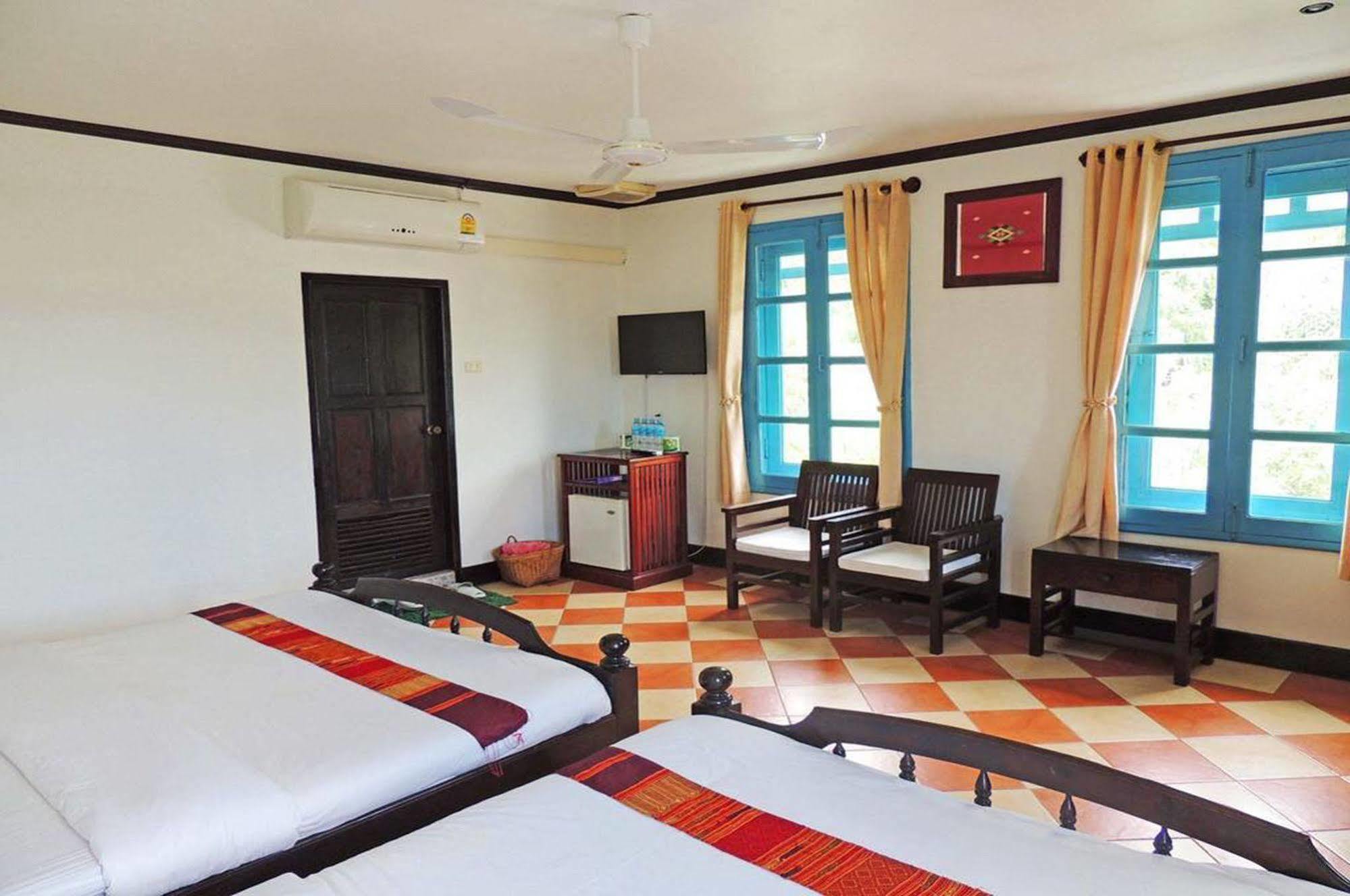Luang Prabang Hostel Екстериор снимка